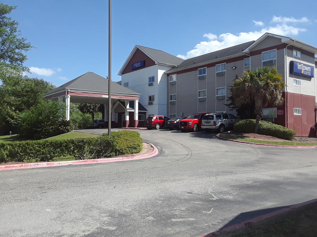 Intown Suites Houston Intercontinental 外观 照片